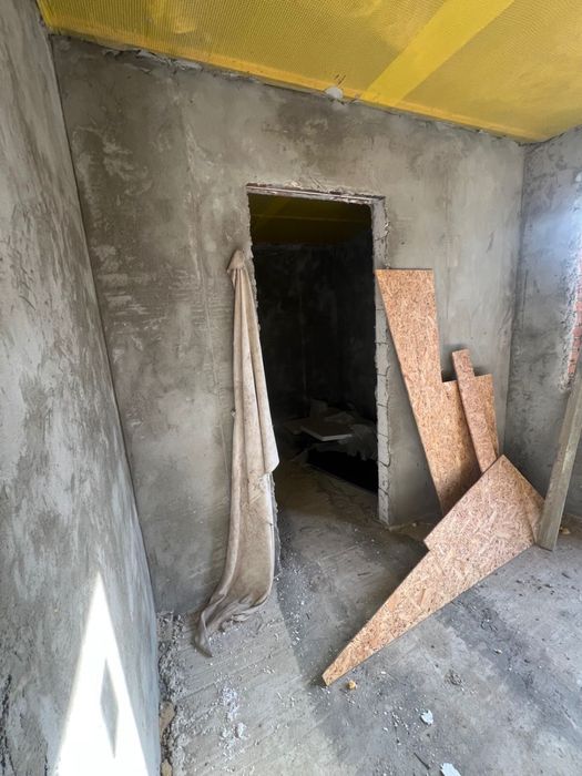 Продам будинок .