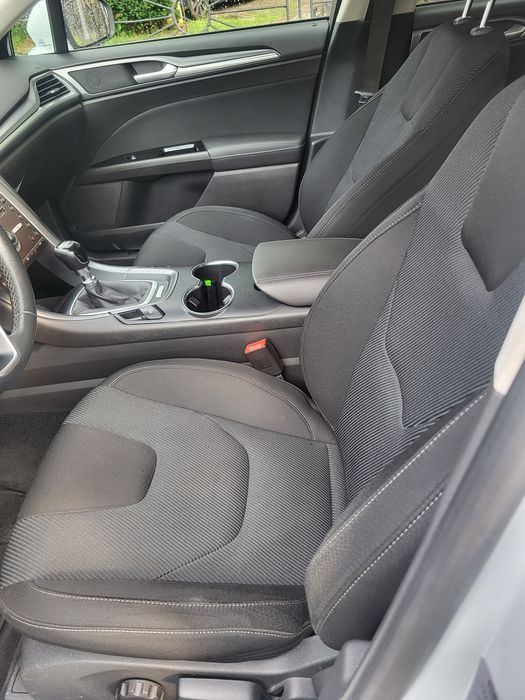 Ford mondeo salon pl