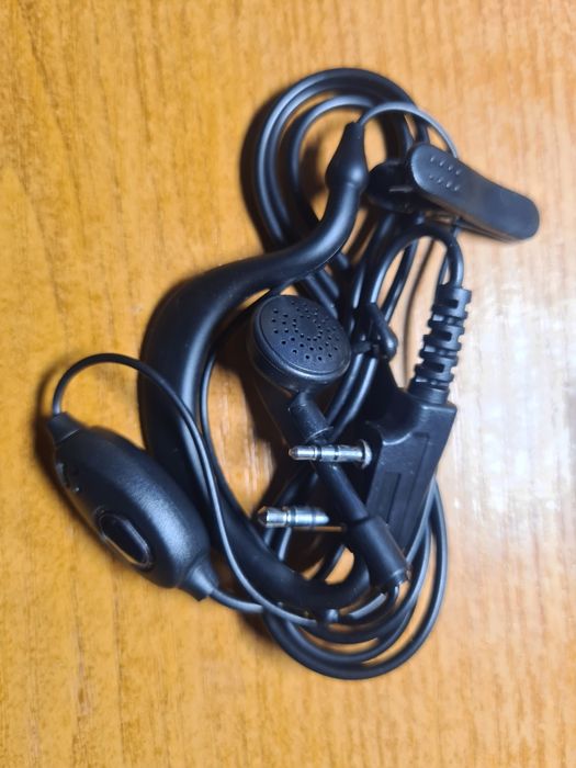 Nowy nieużywany zestaw słuchawkowy. Pasuje m.in. do Baofeng.