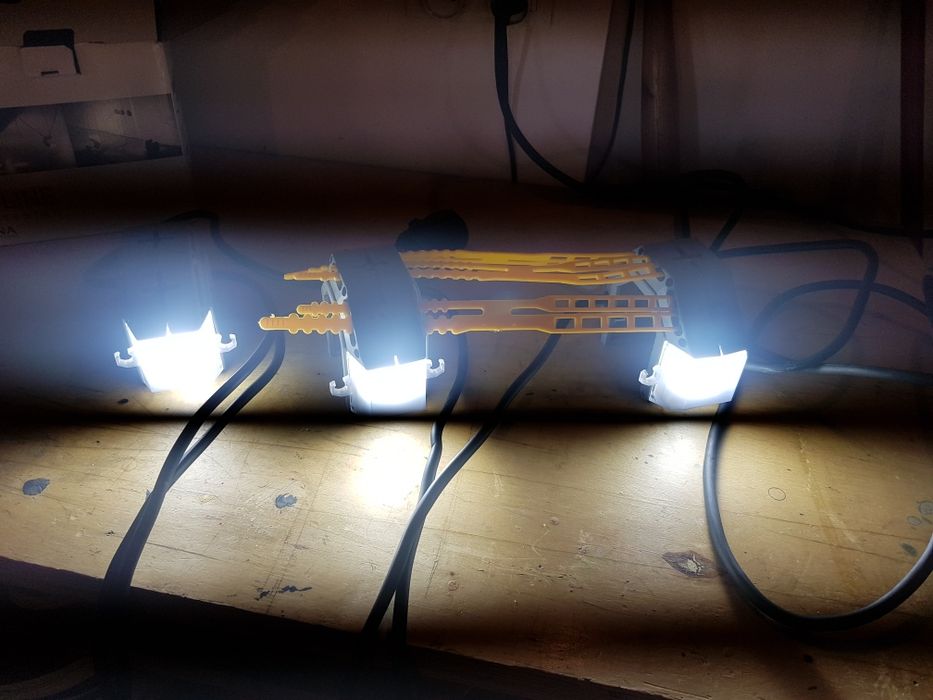 Lena Lighting Oprawa Future LED LINE 3x8W 230V 248573