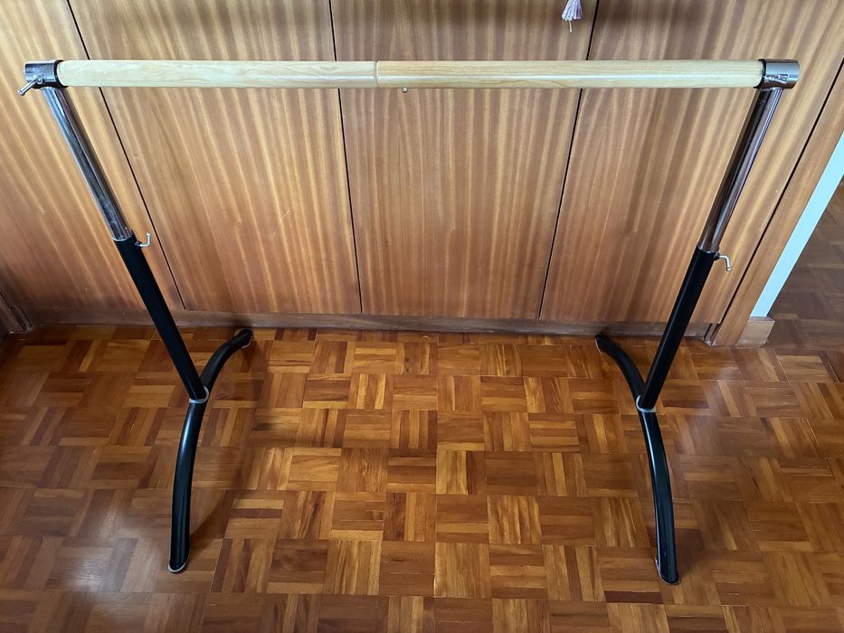 Barra de Ballet em madeira