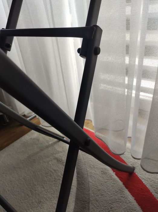 Okrągły,składany  stolik balkonowy