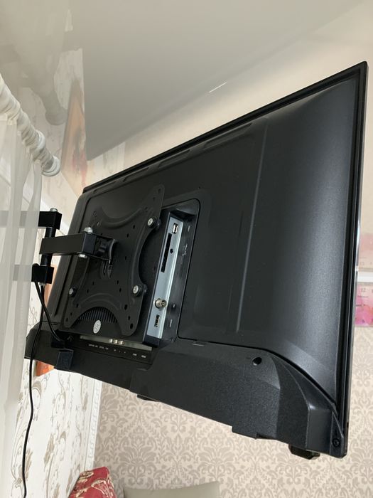 Телевизор Smart TV 4K 32″ Android / DVB-T2 / Wi-Fi / USB / HDMI