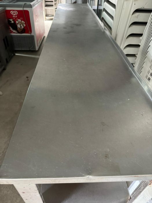 Bancada de apoio em inox