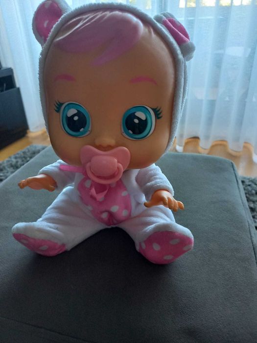 Boneca Cry Baby como nova