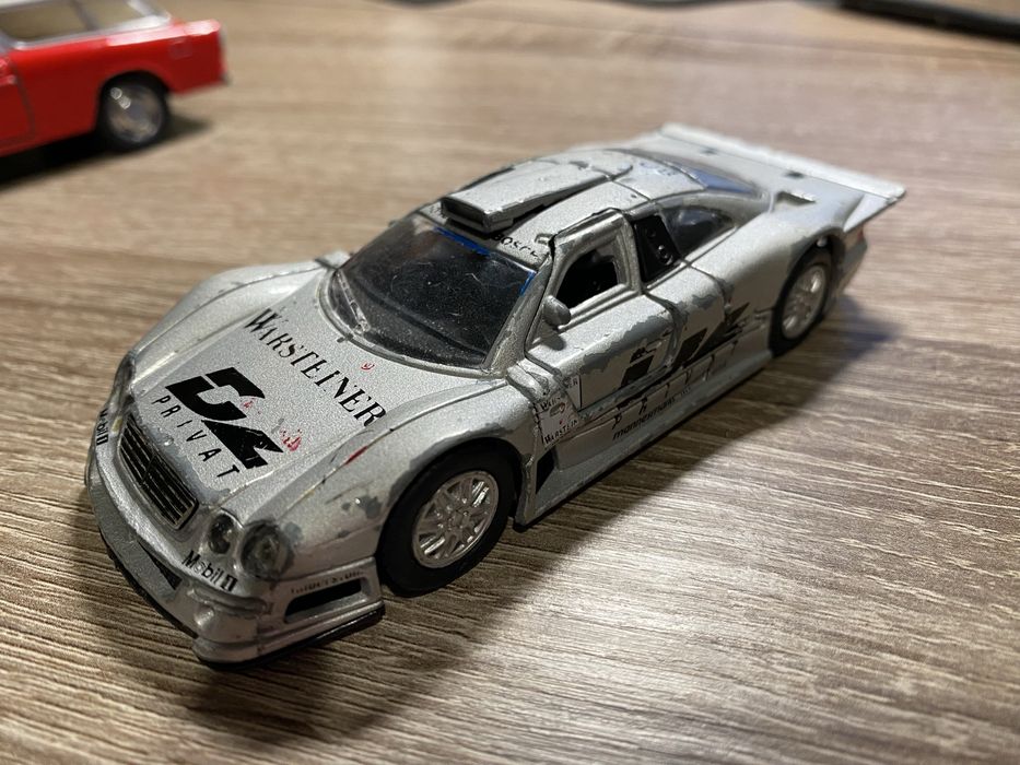 Металічні модельки лотом