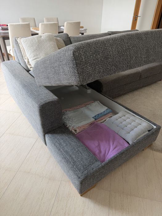 Vendo Sofá chaise longue com arrumação
