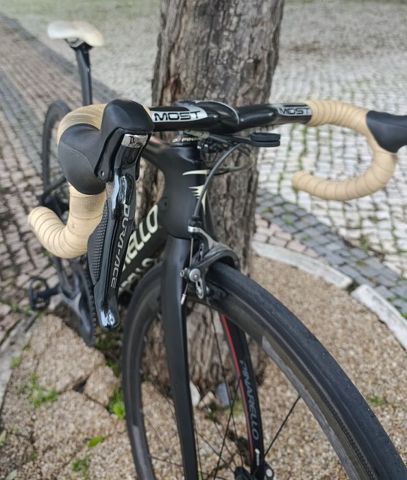 Bicicleta Pinarello F8