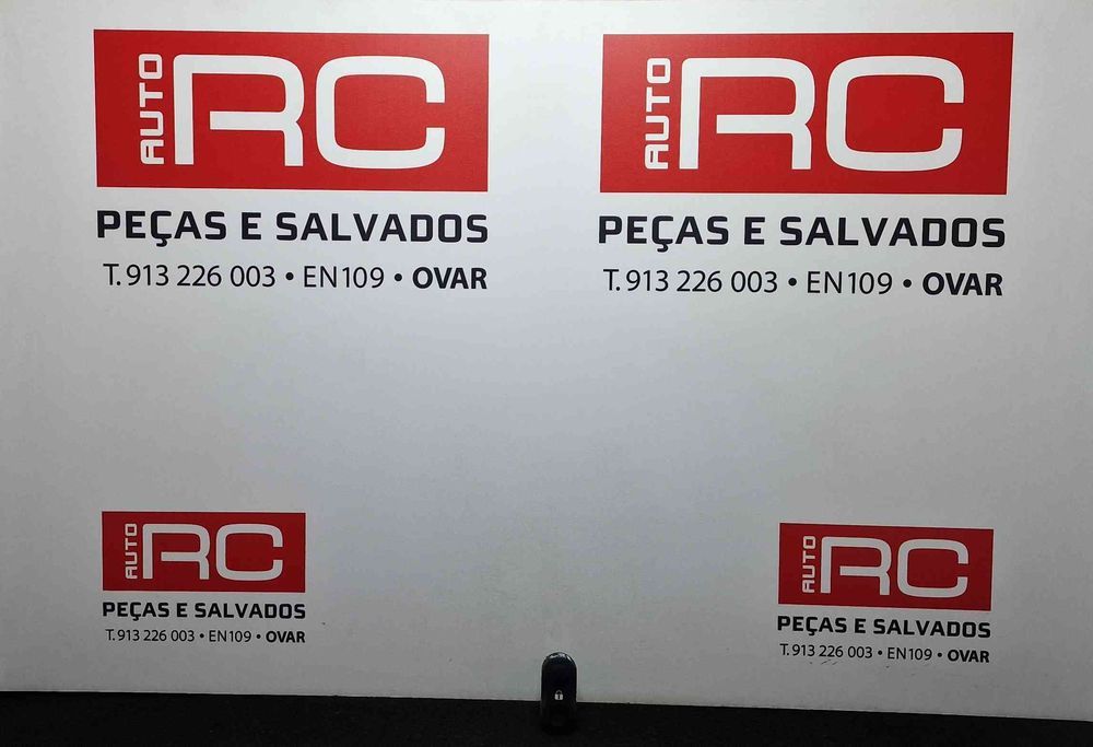 Botão / Interruptor Trancar Portas DACIA SANDERO ano 2013