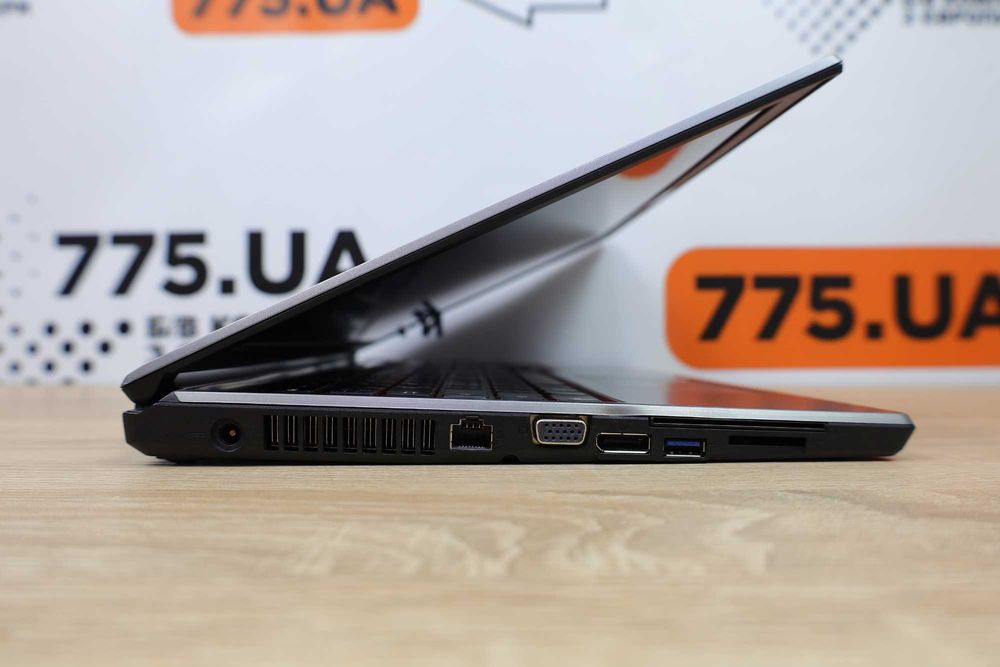 Ноутбук 15.6" 1920x1080 IPS/i5-6200U, 8GB DDR4, 240GB SSD/Win10Pro/Гарантія 1 рік