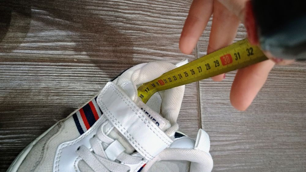 Sneakersy adidasy 28 H&M jasne 17.5 18cm buciki trampki