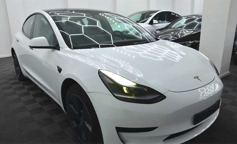 Tesla Model 3 2023 RWD