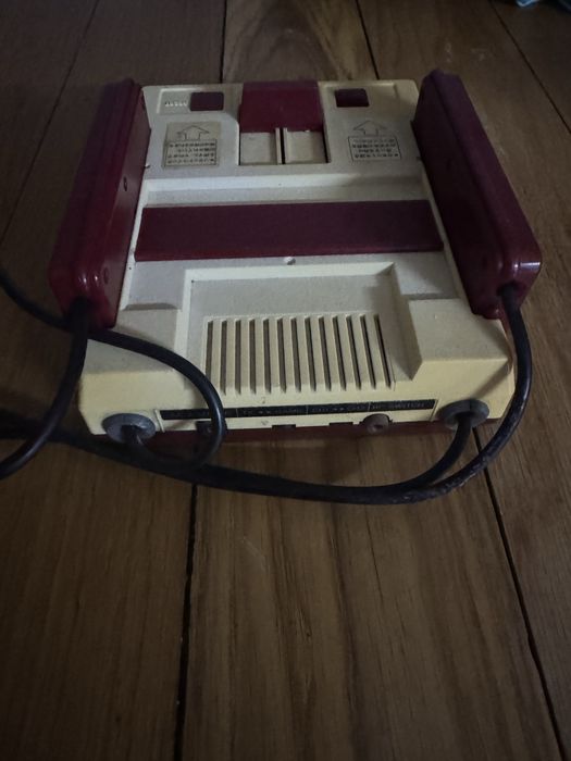 Nintendo Famicom