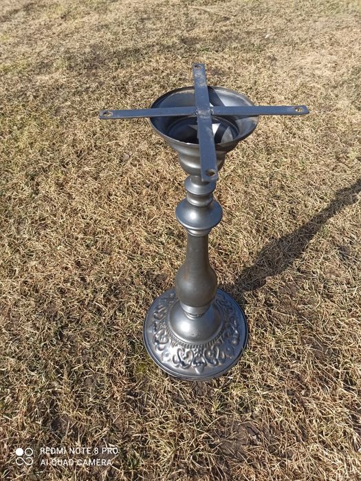 Metalowa noga do stołu