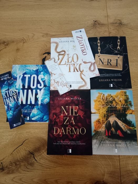 Złotko z autografem Nr 1 Nie za darmo Nie na sprzedaż Ktoś inny Liliana Więcek