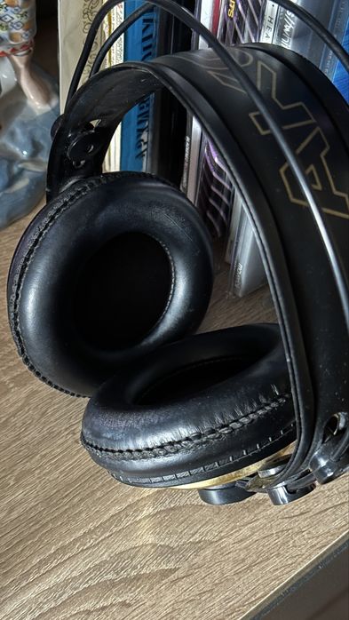 Навушники дротові AKG K240 Studio Black Стан 5- (потерті амбушури).