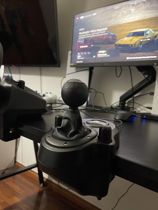 Volante Logitech G29 + Câmbio