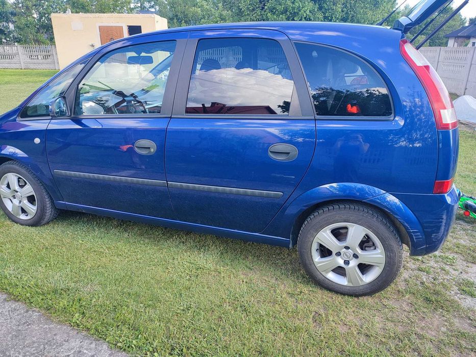 Opel Meriva 1,6 180 tys
