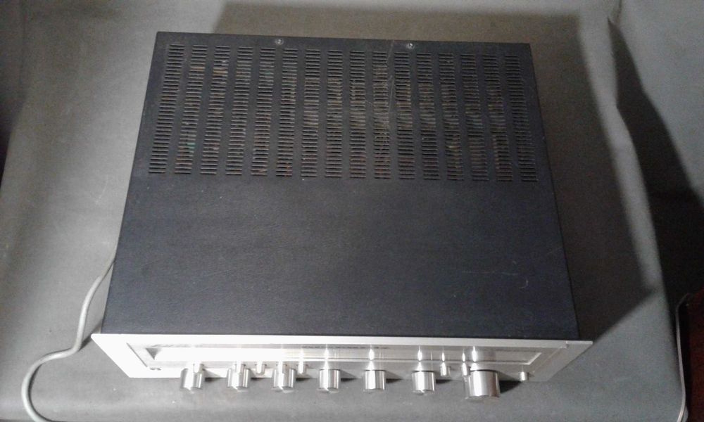MARANTZ 1530, amplituner stereo vintage