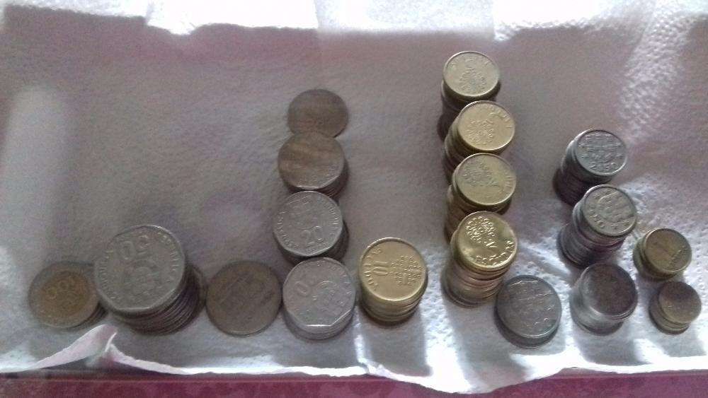 Numismática - Moedas escudos