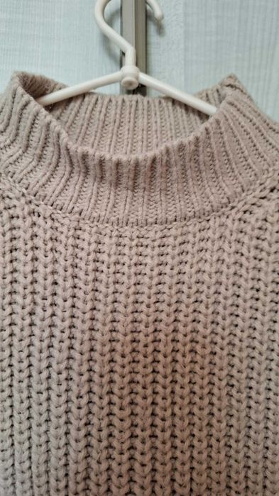 Ciepły sweter,luźny fason Zara roz.38-46