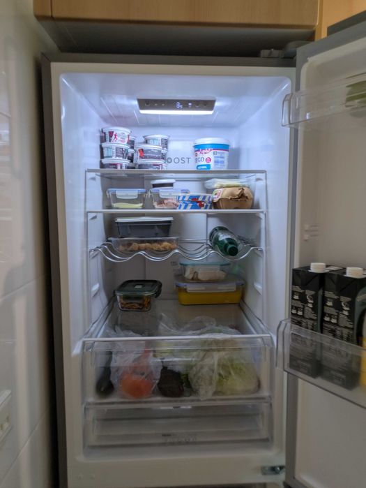 Frigorífico combinado Becken  BC5190 IX (na garantia)