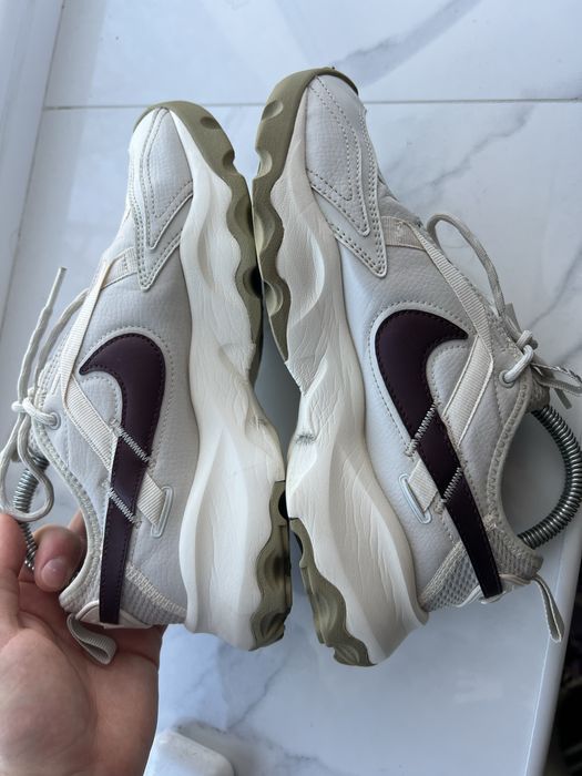 Кросівки Nike TC 7900   38 розмір 24 см