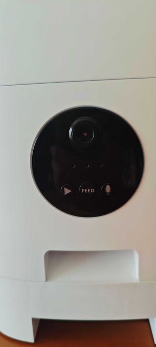 Alimentador automático com câmara