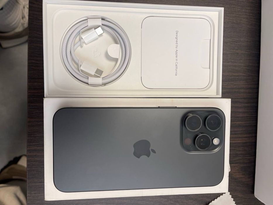 Продам IPhone 15 Pro Max 256 Esim Rsim