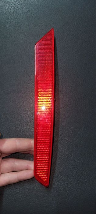 Отражатель заднего бампера Seat ibiza