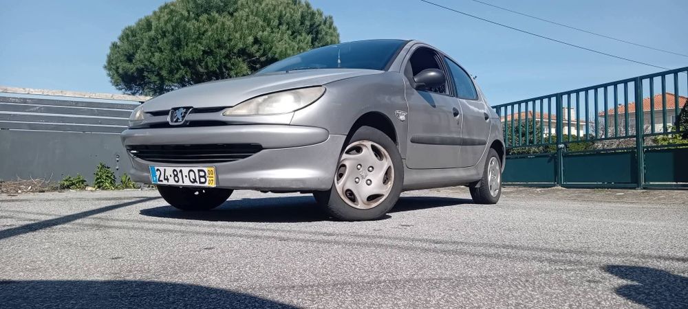Peugeot 206 1.1 (60cv)  pratico e fiavel...