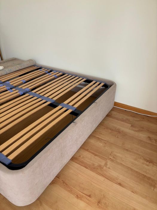 Sommier elevatório 190 x 150 cm