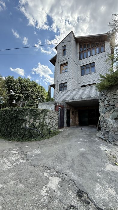 Продам будинок на березі річки Сура