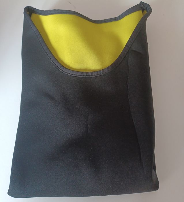 T-shirt Desportiva Feminina com Efeito de Sauna - S