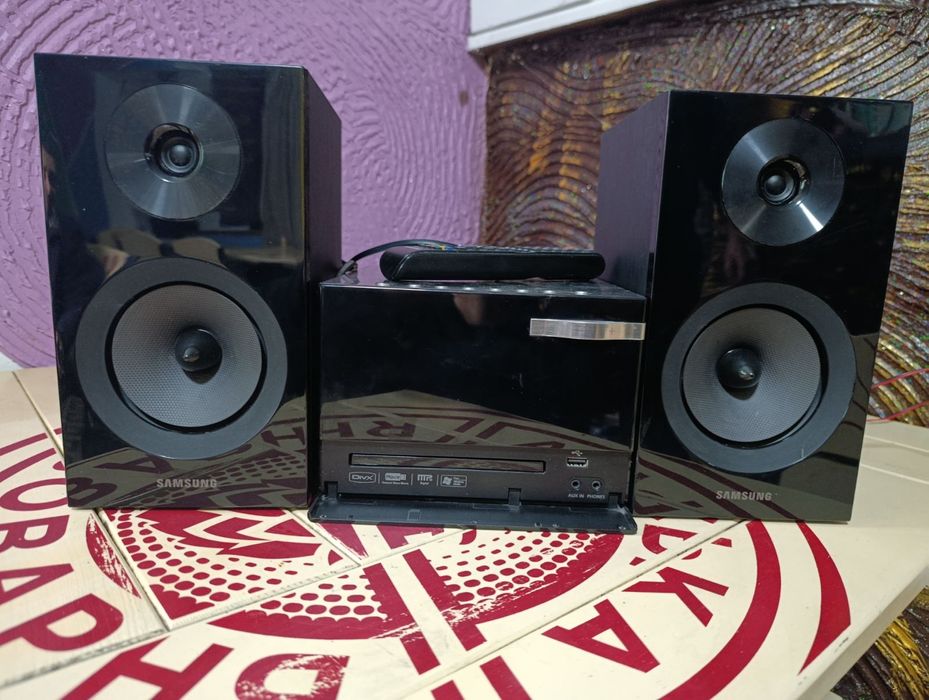 Современий муз центр