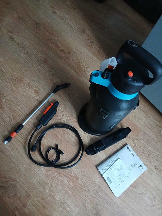 Opryskiwacz ciśnieniowy GARDENA 5L (Akumulatorowy)
