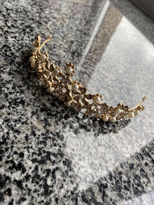 Новая Корона Диадема от2до5см висота на 12см шир