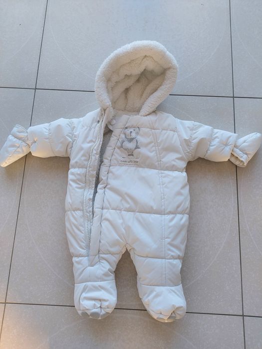 Zimowy kombinezon dla noworodka