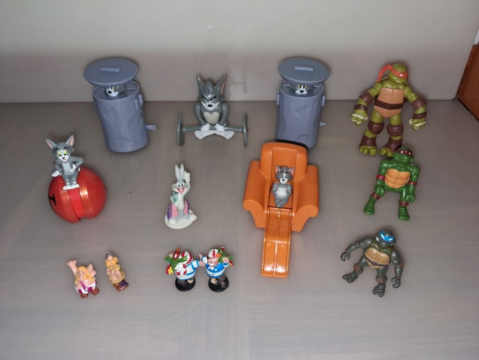 Várias Figurinhas Coleccionáveis Banda Desenhada