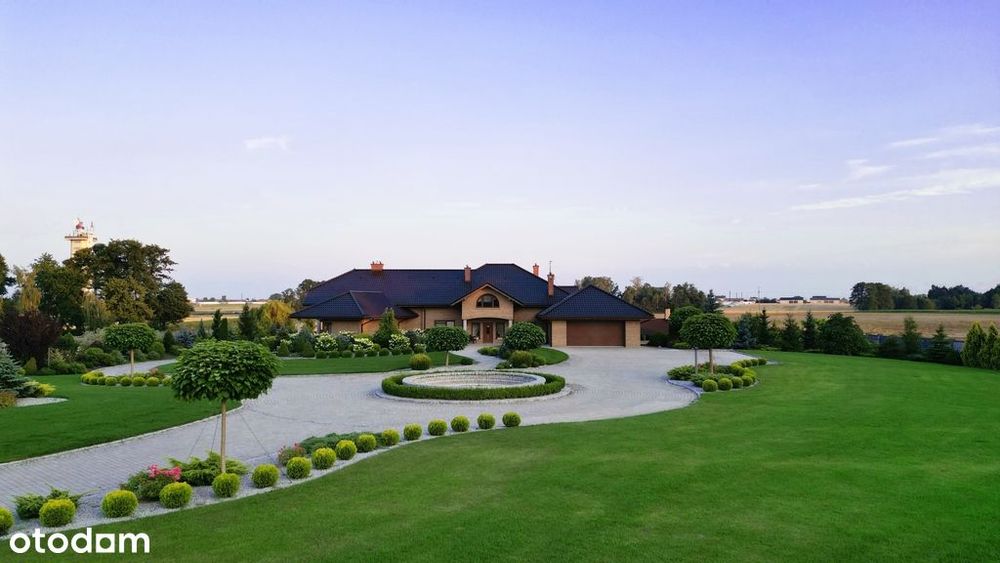 Ekskluzywna Rezydencja 588 m² z ogrodem 2 ha !