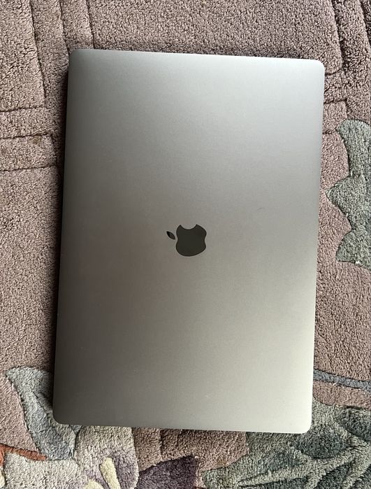Macbook pro 16 2019(2020) i7 / 16/512 / Amd pro 5300m 4gb)
