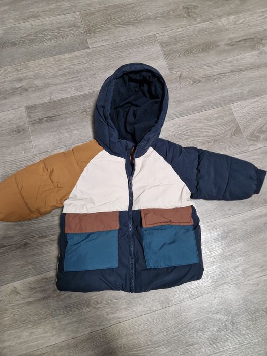 Куртка Zara 92 см