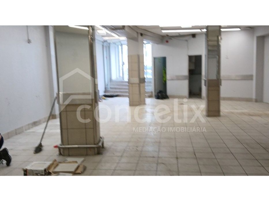 Loja para arrendar em Gondomar