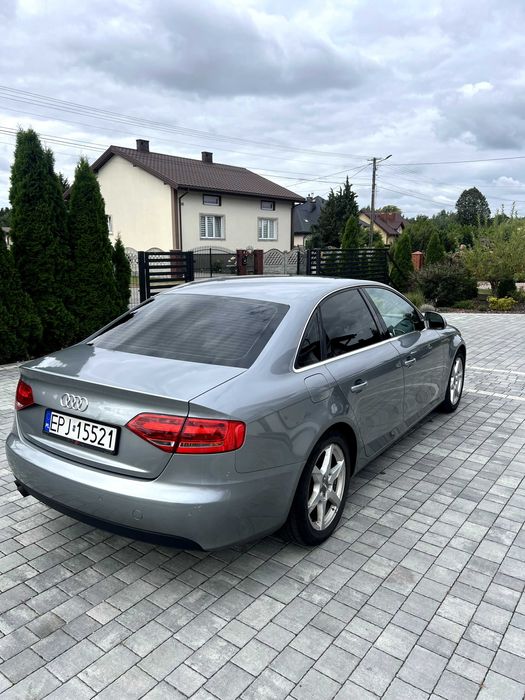 Audi A4 B8 2008r