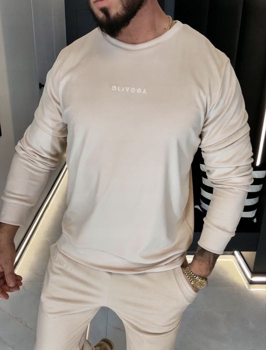 Dres XL olavoga welurowy bezowy