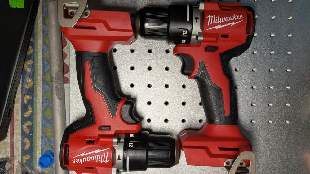 Безщітковий ударний дриль шуруповерт MILWAUKEE 3602-20 ( 3602-20)