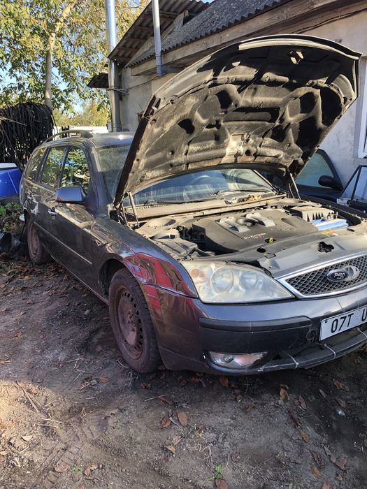 форд мондео 2004рік 2.0 дізель