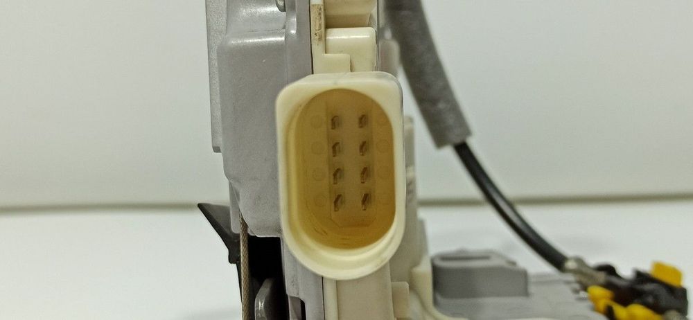 FECHADURA PORTA TRASEIRA ESQUERDA SEAT LEON (1P1) REFERENCE