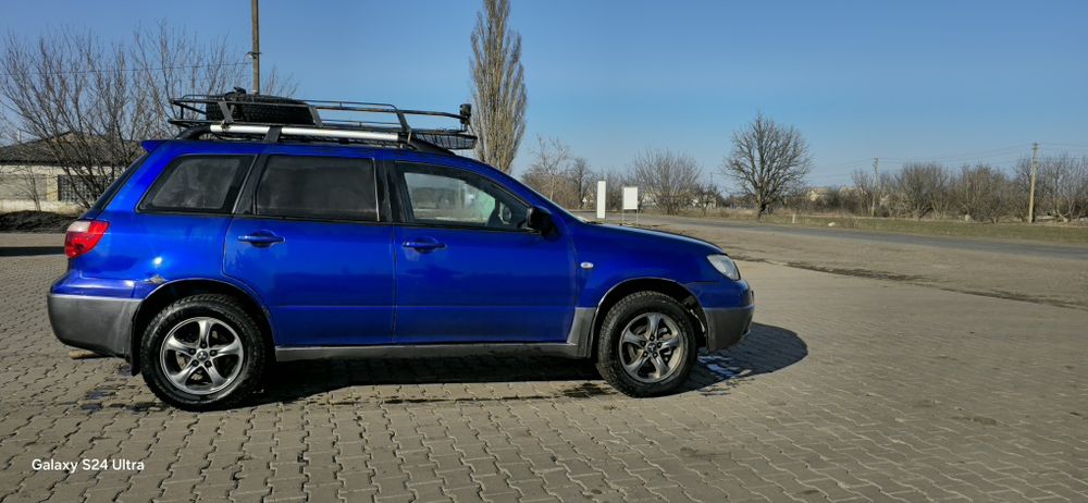 Mitsubishi outlander