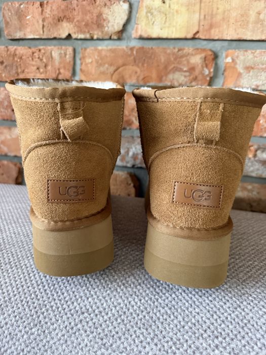 Buty Ugg Classic mini platform